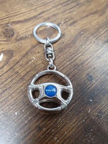Volvo metal keyring - volvo,