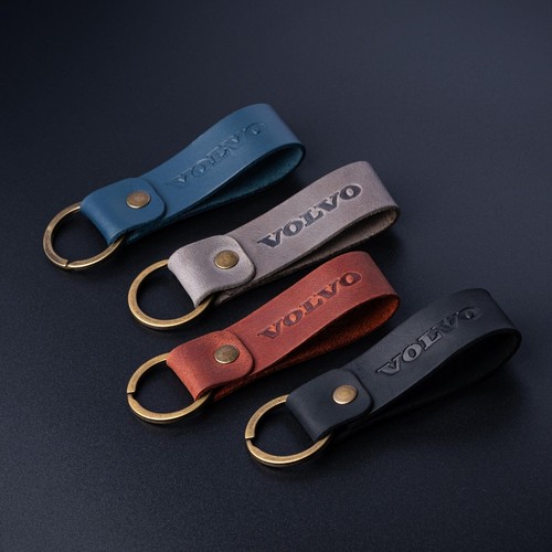 Leather keyring suitable for